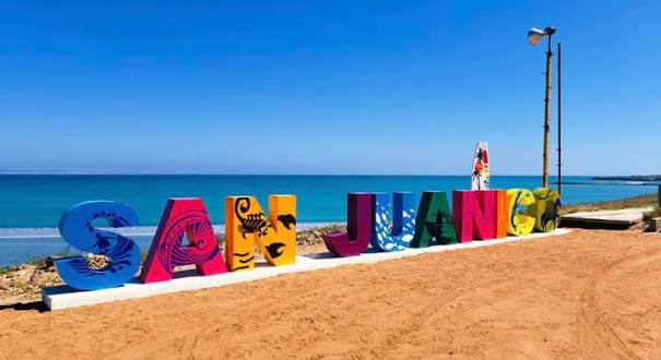 San Juanico, Scorpion Bay · Costa del Pacífico — fotografía 2